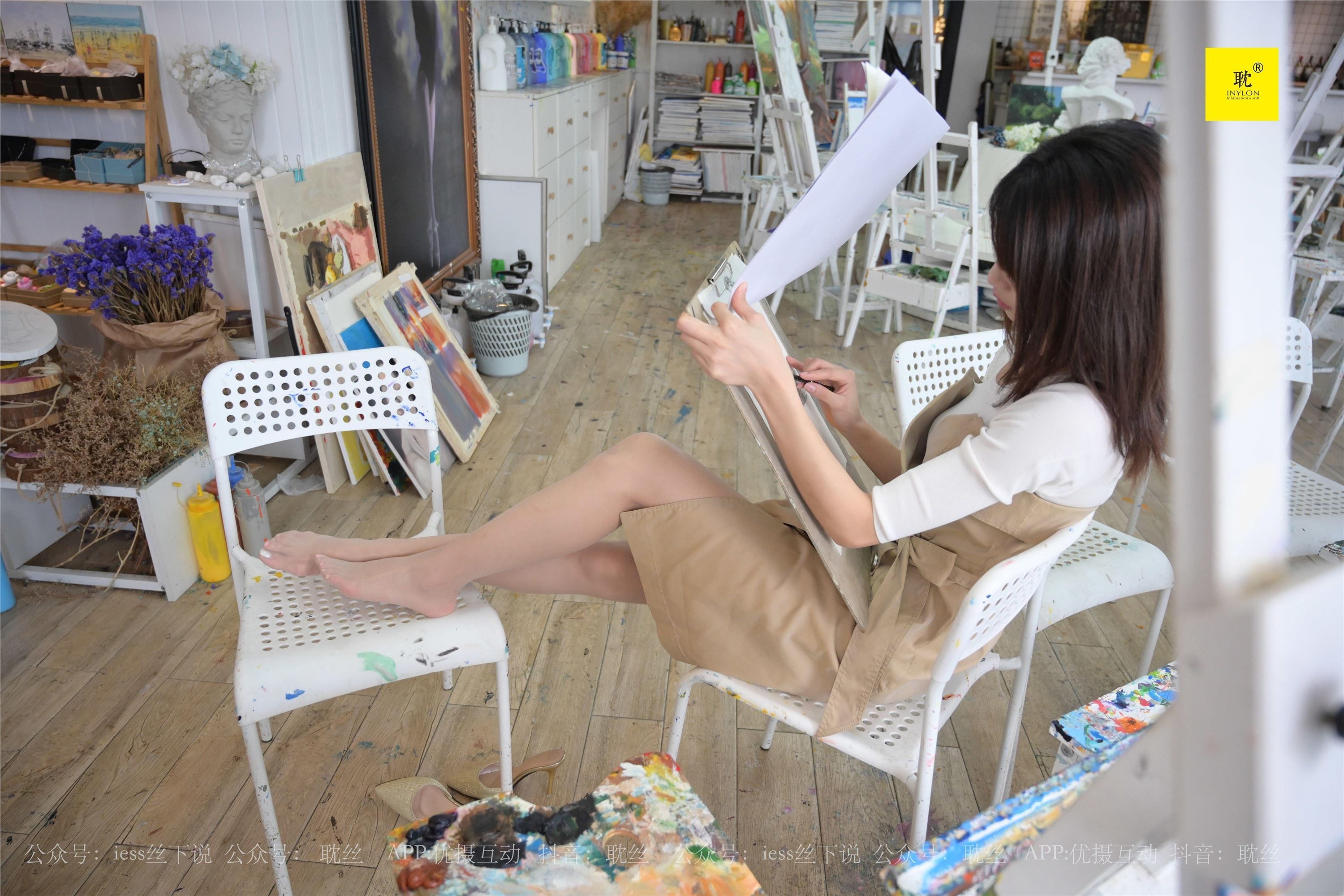 IESS异思趣向 028 耽丝 第N种幻想之《两位插班生的画室风波》② 婉萍